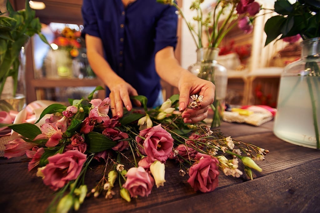 Industry Financial Pro Details Holiday Tips